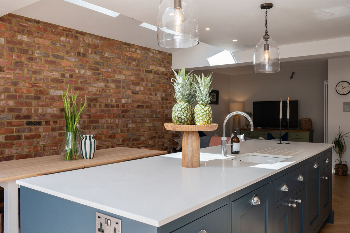 Hill Mead, Horsham, RH12, photo 9