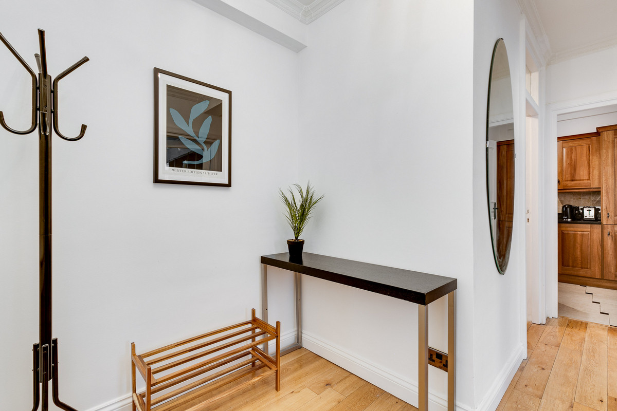 Hatherley Grove, London, W2, photo 6