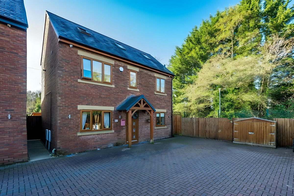 Langdale Crescent, Preston, PR2