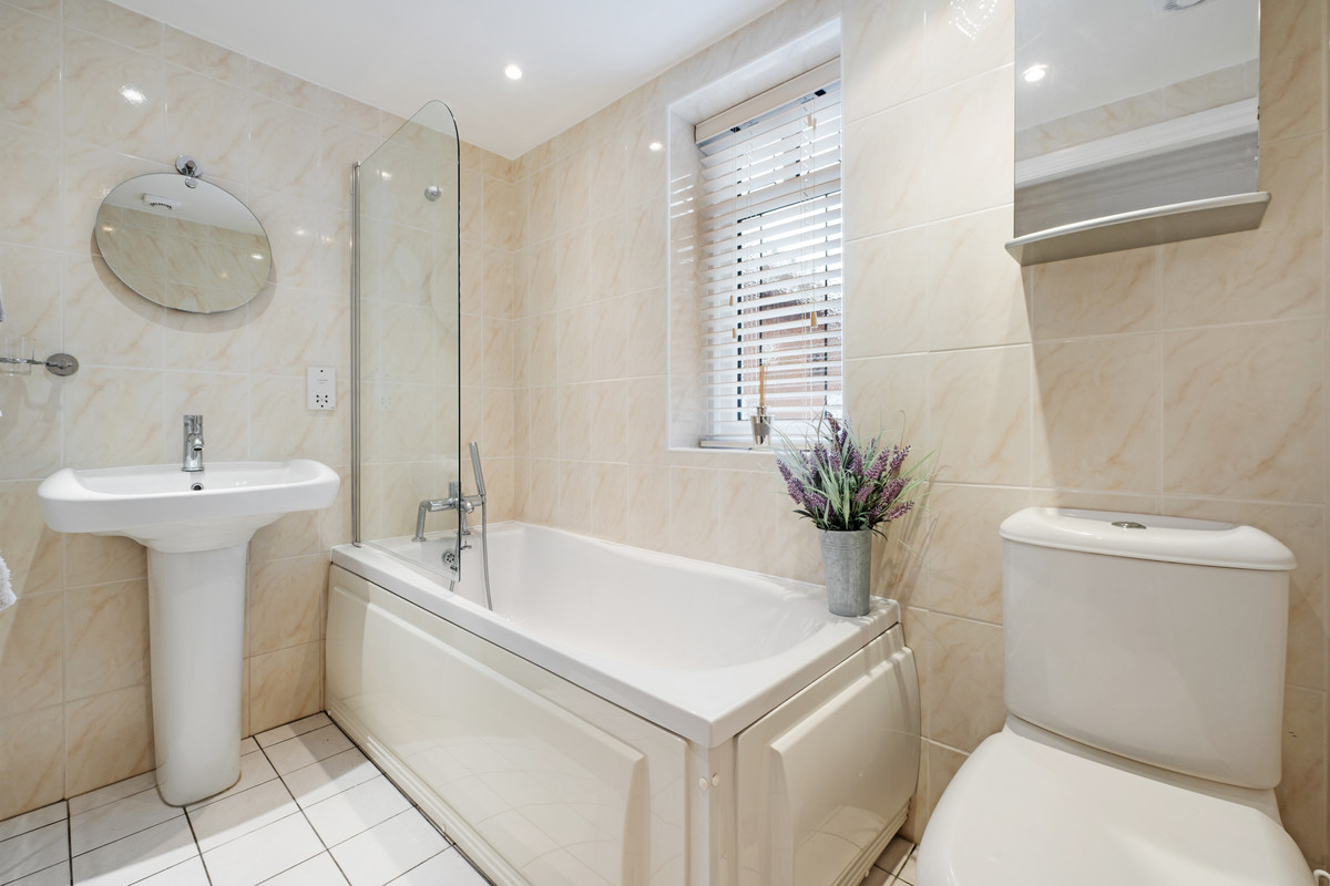 203 Inner Promenade, Lytham St Annes, FY8, photo 9