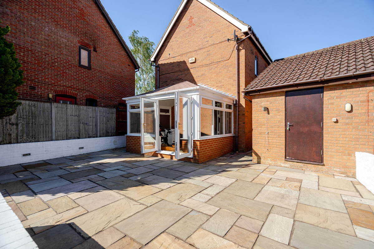 Upper Wood Close, Shenley Brook End, Milton Keynes, MK5, photo 12