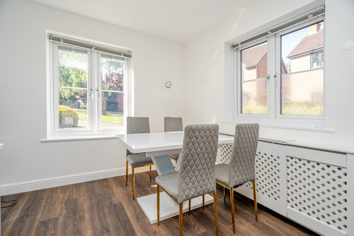 Upper Wood Close, Shenley Brook End, Milton Keynes, MK5, photo 7