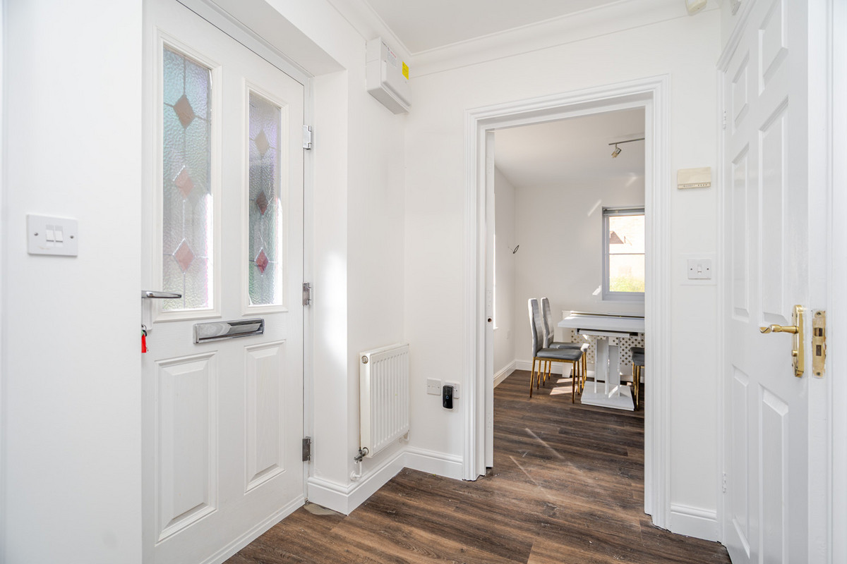 Upper Wood Close, Shenley Brook End, Milton Keynes, MK5, photo 6