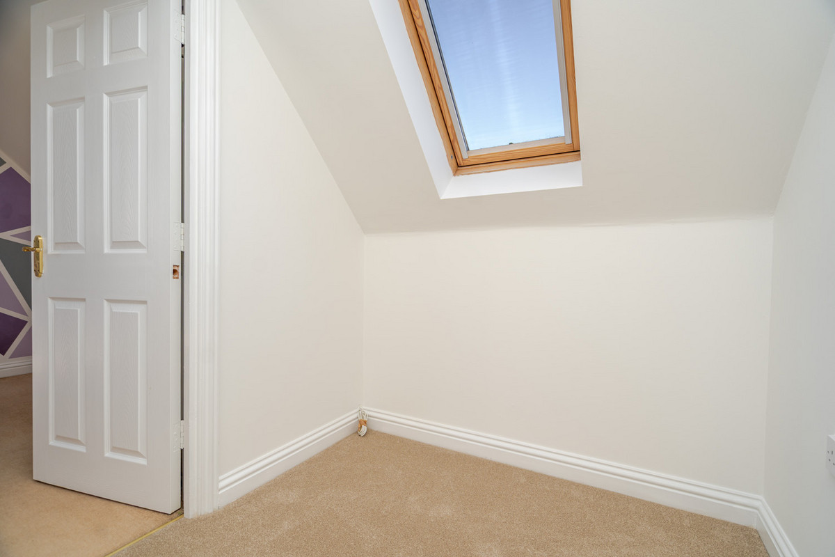 Upper Wood Close, Shenley Brook End, Milton Keynes, MK5, photo 19