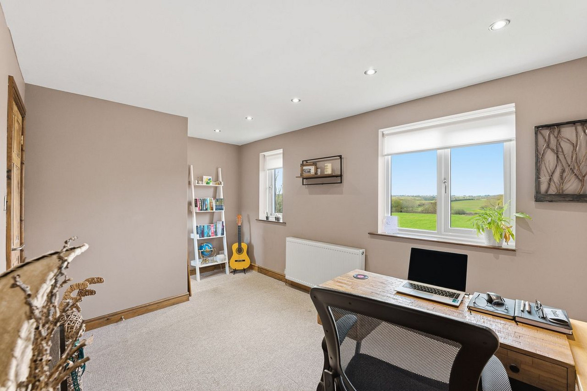 Quarry Lane, North Anston, S25, photo 11
