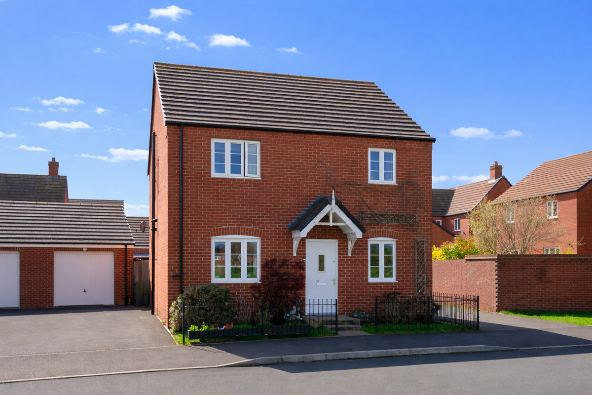 Lime Tree Corner, Cranfield, MK43