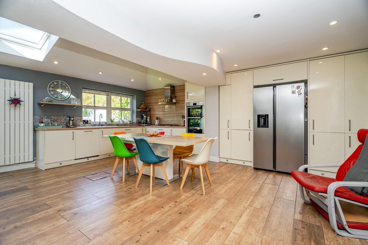Longpeak Close, Tattenhoe, Milton Keynes MK4, photo 6