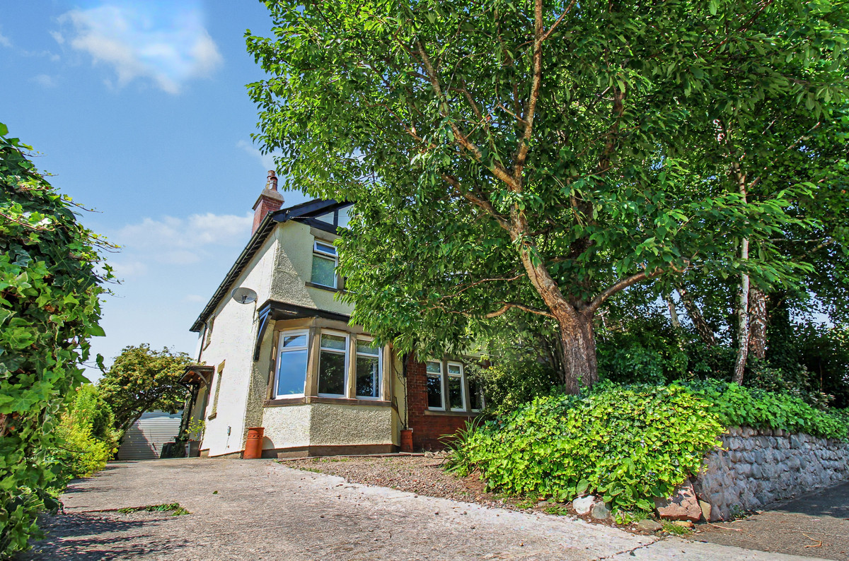 6 Hest Bank Road, Bare LA4 6HJ