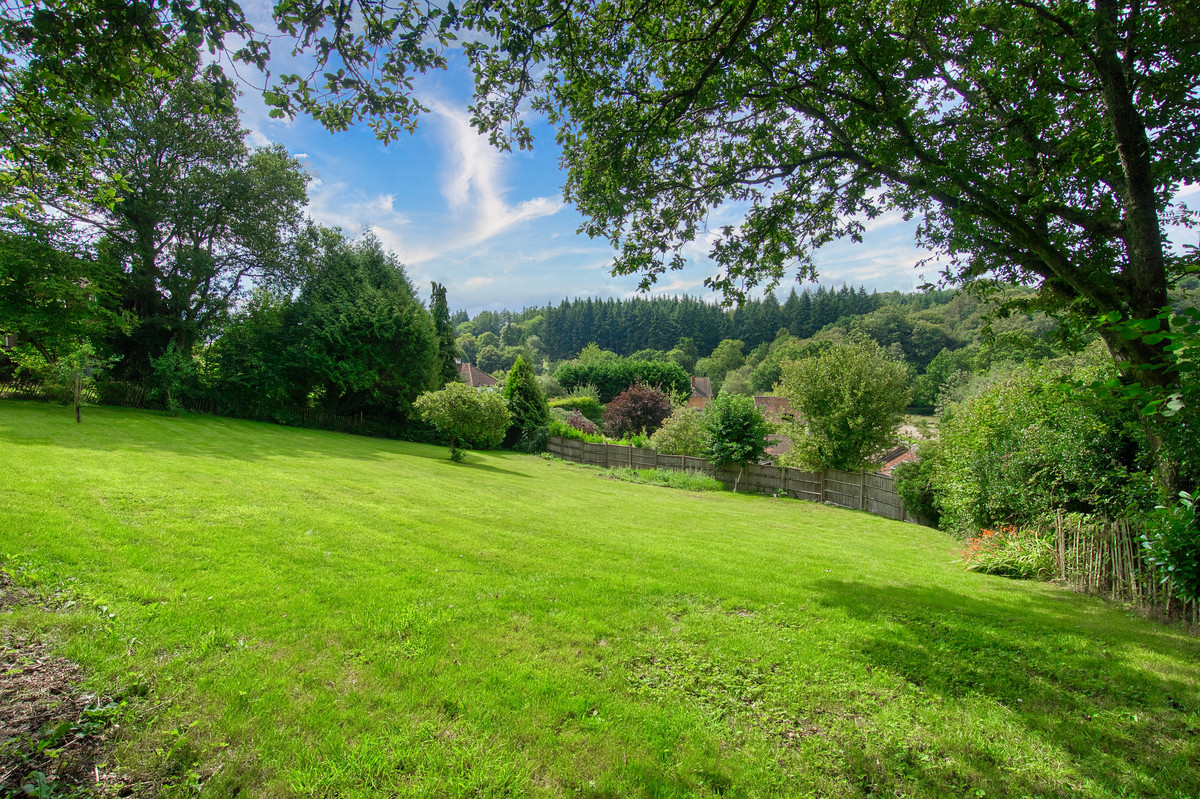 Kingsley Green, Haslemere, GU27, photo 3