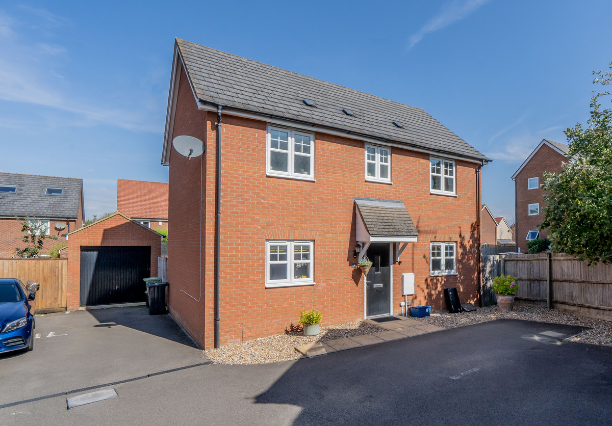 Tiree Court, Milton Keynes, MK3