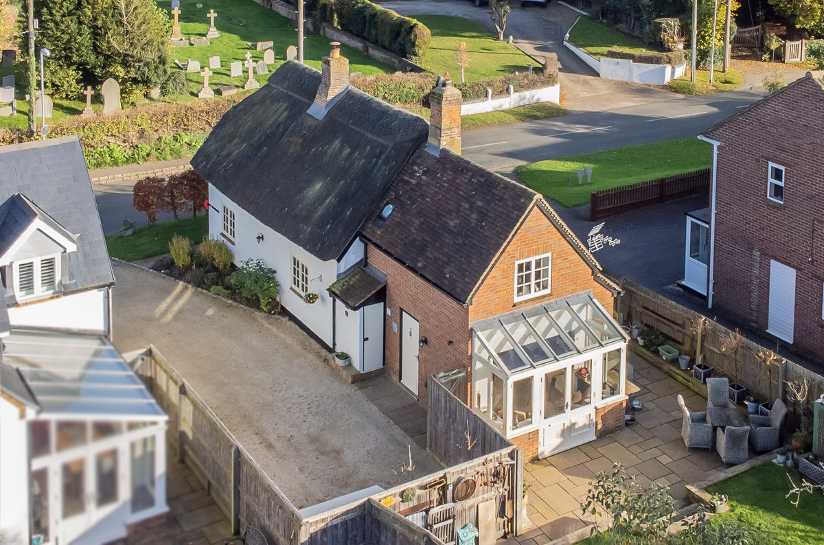 Marston Road, Buckingham, MK18