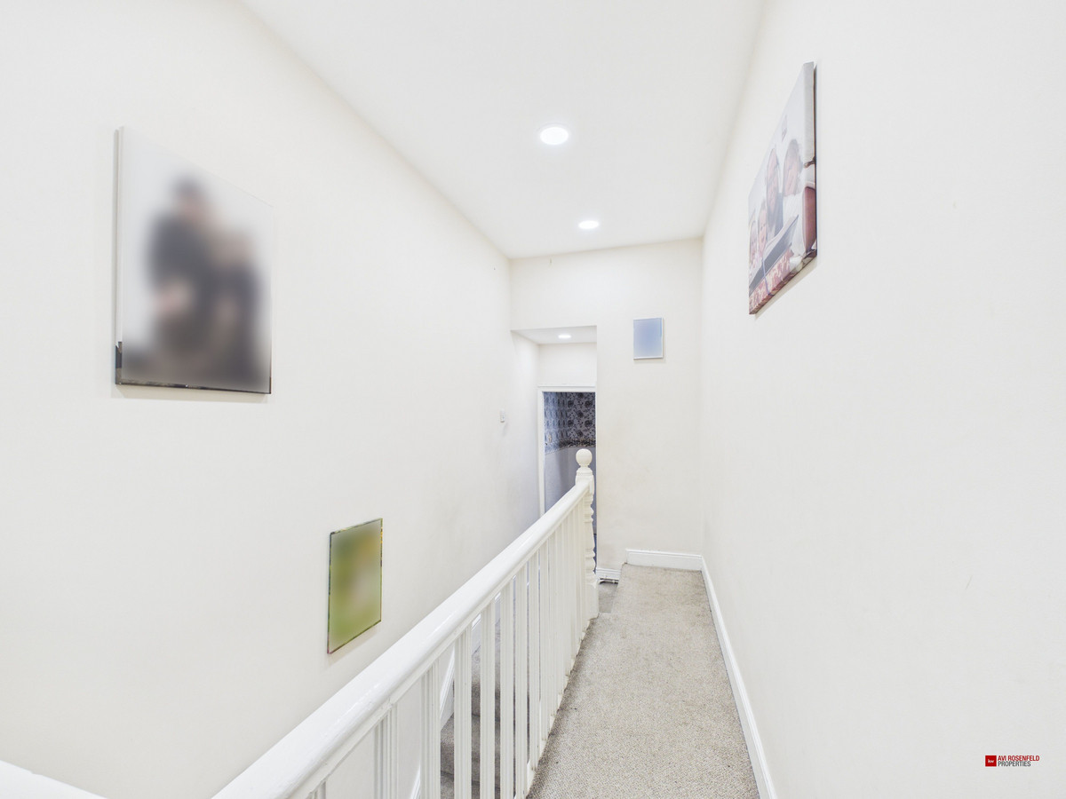 Wellington Street West, Salford, M7, photo 10