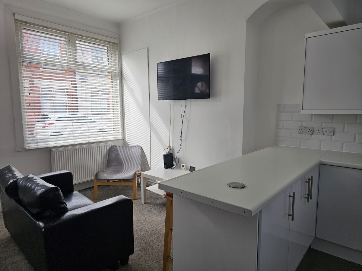 Falmouth Street, Middlesbrough, TS1, photo 6