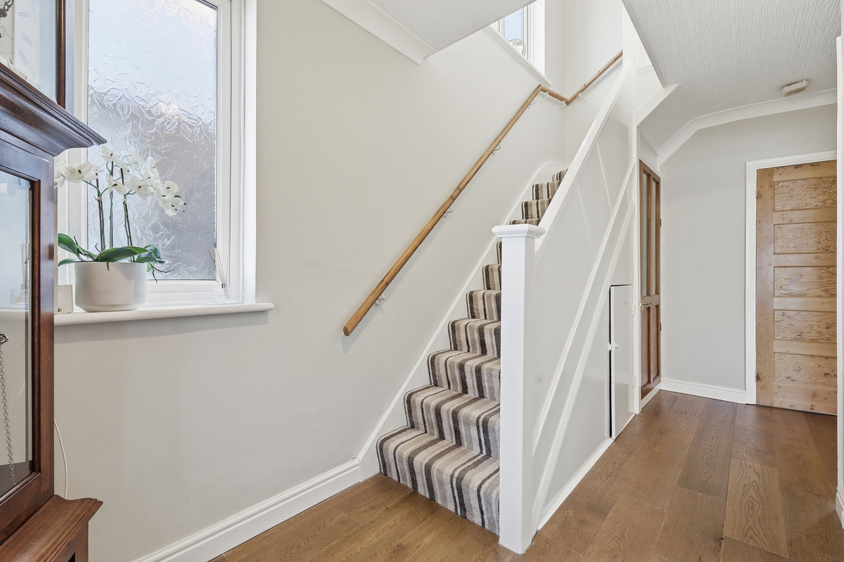 The Meadway, Loughton, IG10, photo 5