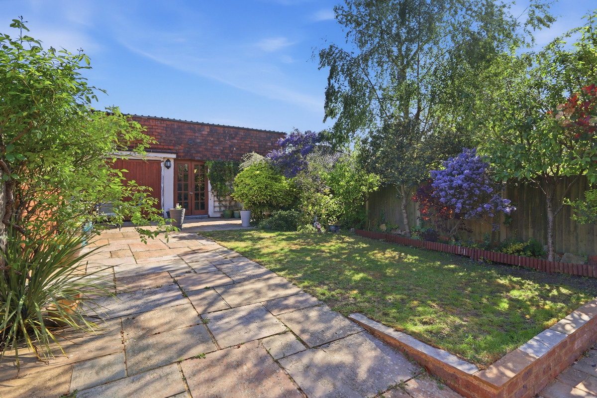 The Meadway, Loughton, IG10, photo 19