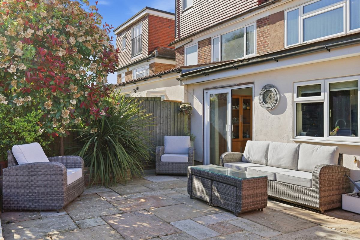 The Meadway, Loughton, IG10, photo 22