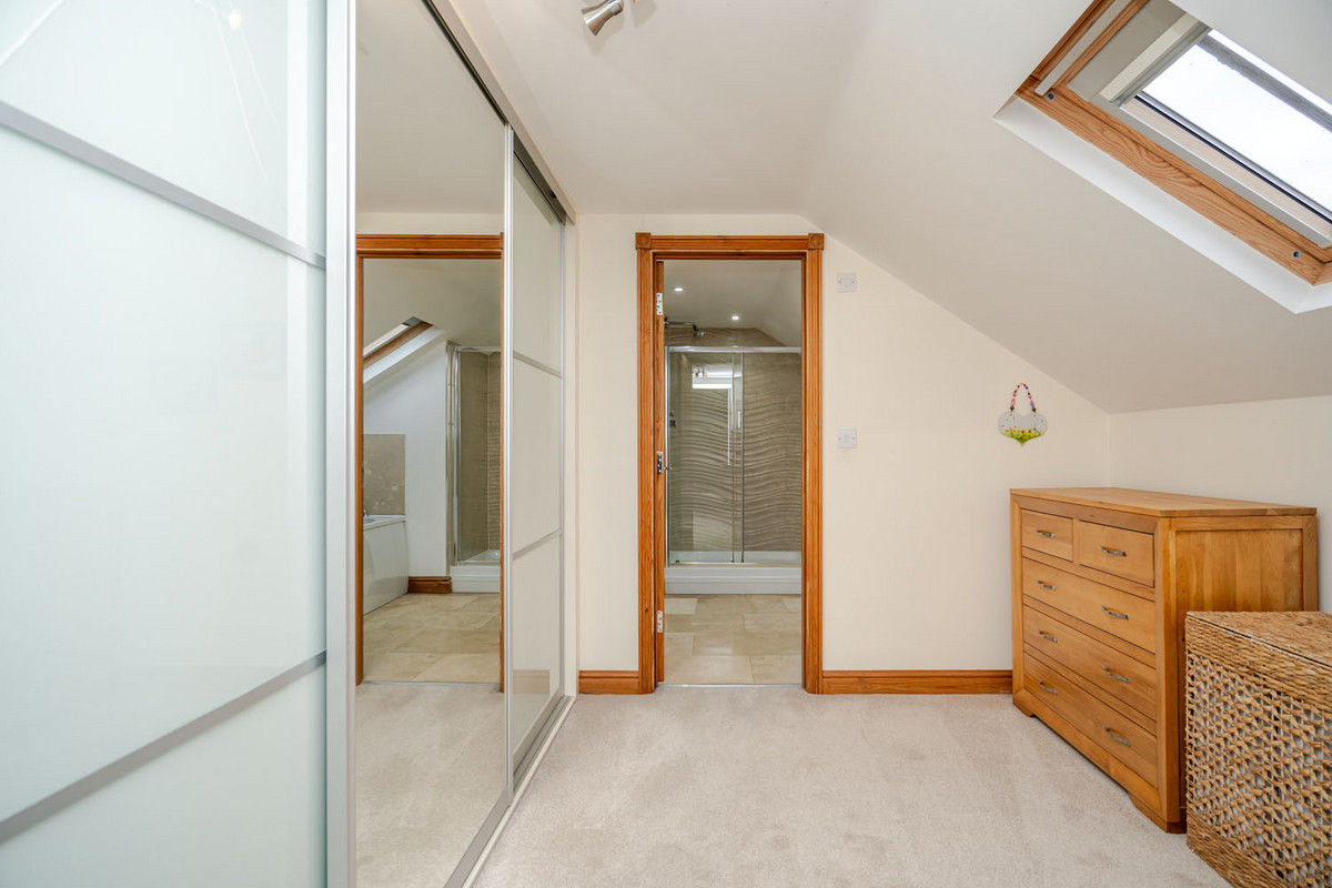 Pyms Stables, Newport Pagnell, MK16, photo 27