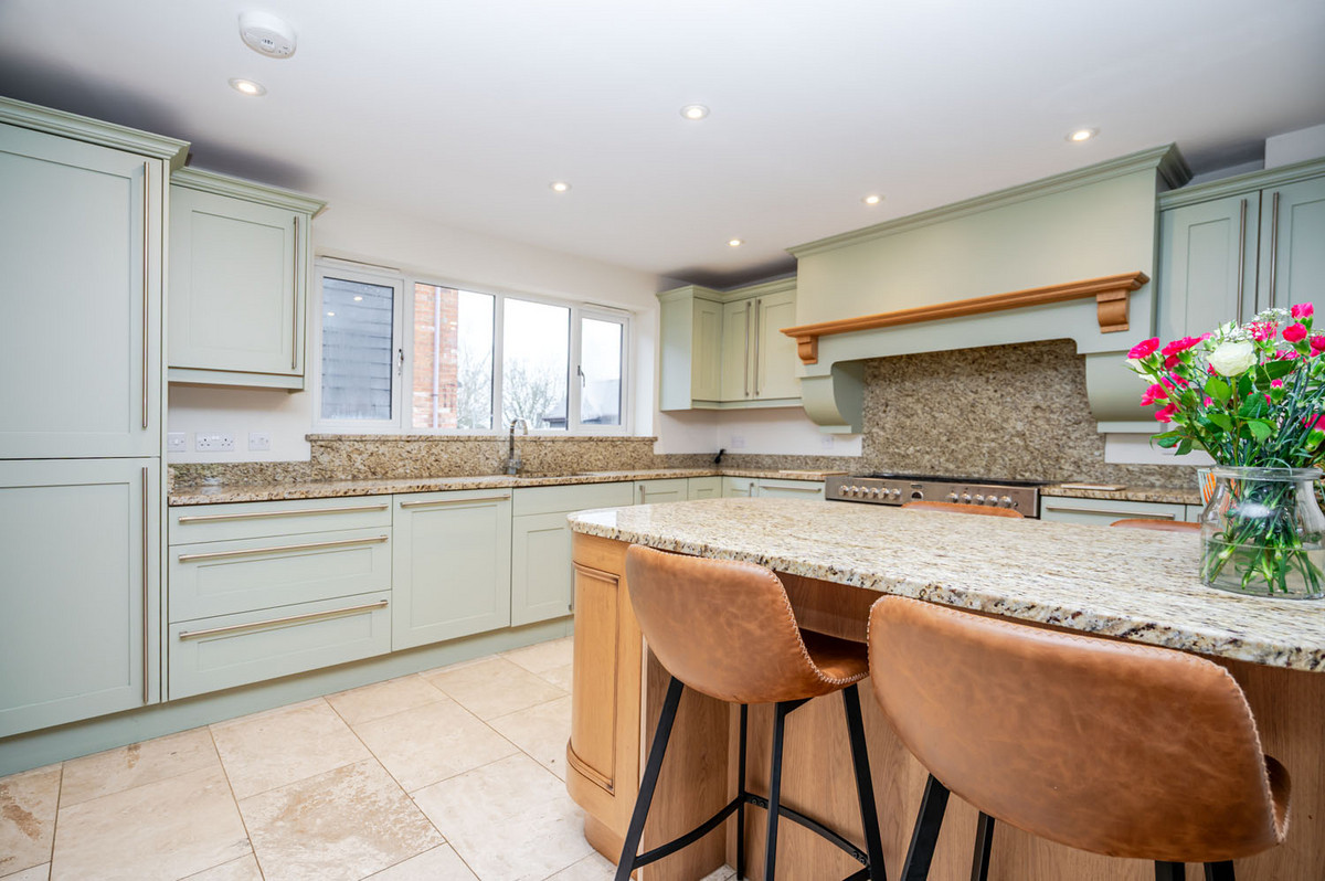 Pyms Stables, Newport Pagnell, MK16, photo 10