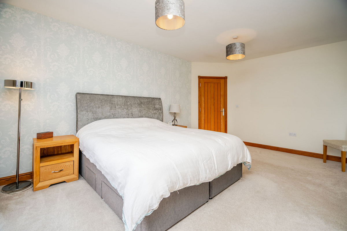 Pyms Stables, Newport Pagnell, MK16, photo 25