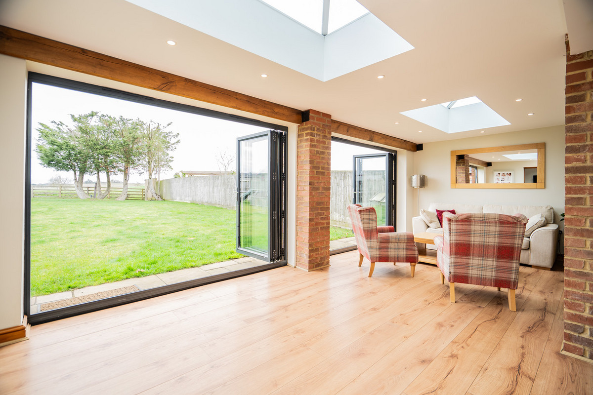 Pyms Stables, Newport Pagnell, MK16, photo 16