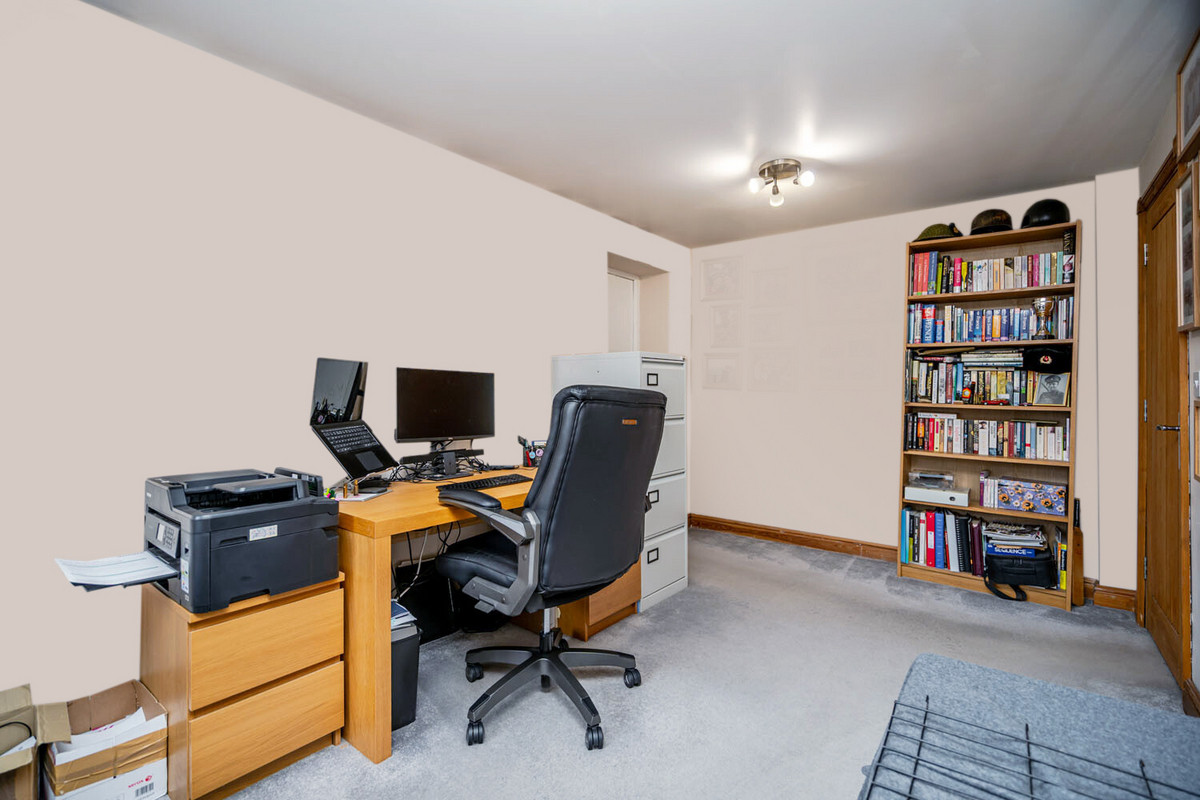 Pyms Stables, Newport Pagnell, MK16, photo 20