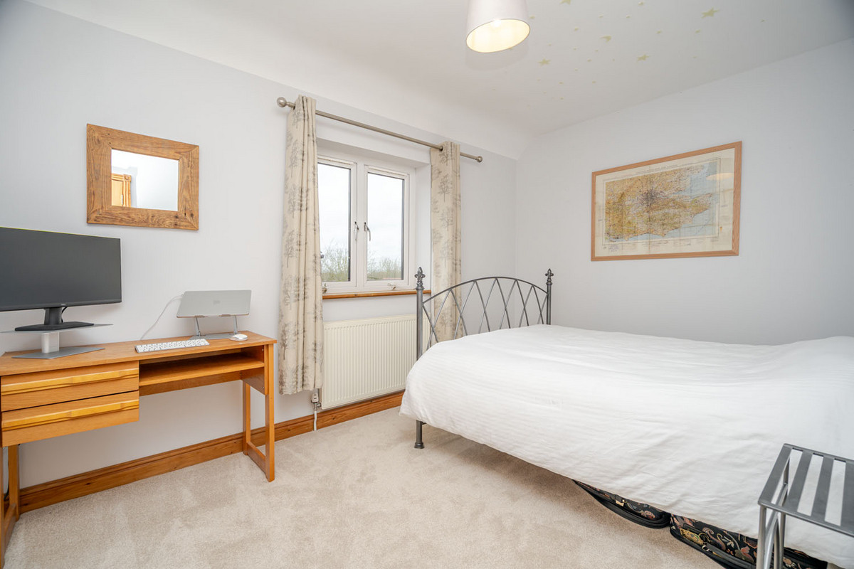 Pyms Stables, Newport Pagnell, MK16, photo 33