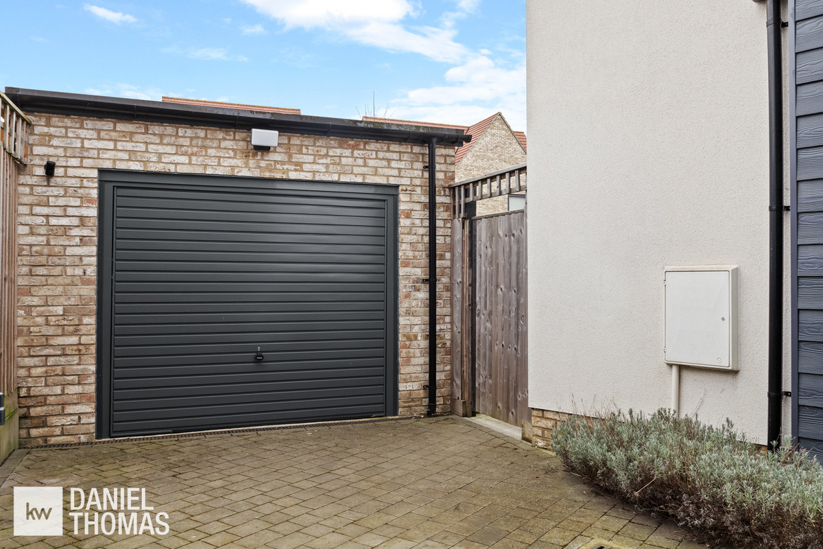 Willow Tree Drive, Waltham Cross, EN8, photo 31