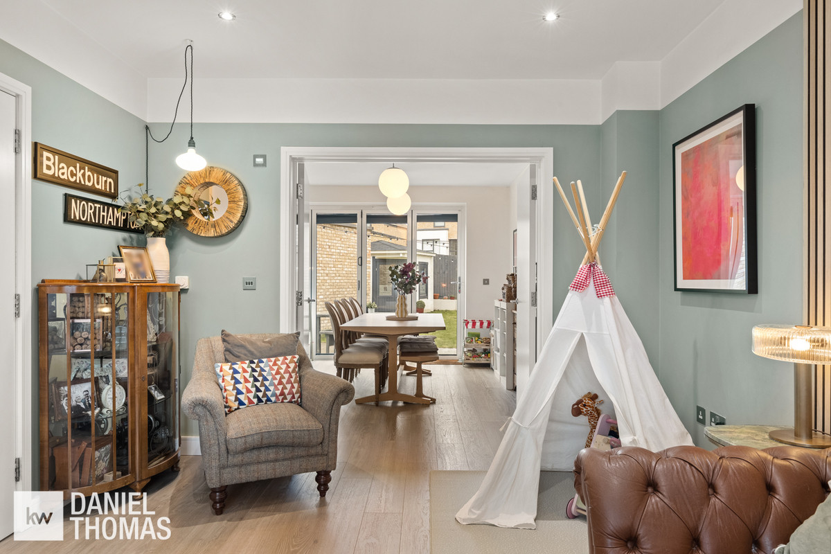 Willow Tree Drive, Waltham Cross, EN8, photo 4