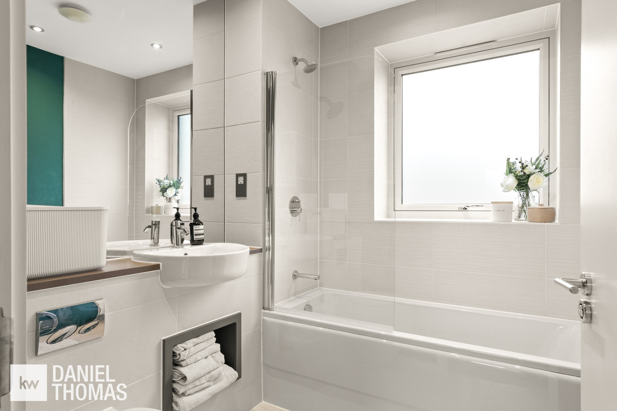Willow Tree Drive, Waltham Cross, EN8, photo 16