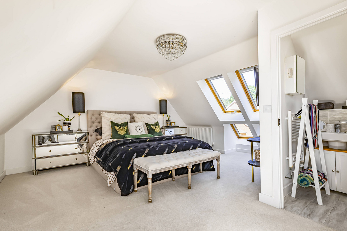 Langmore Lane, Lindfield, RH16, photo 3