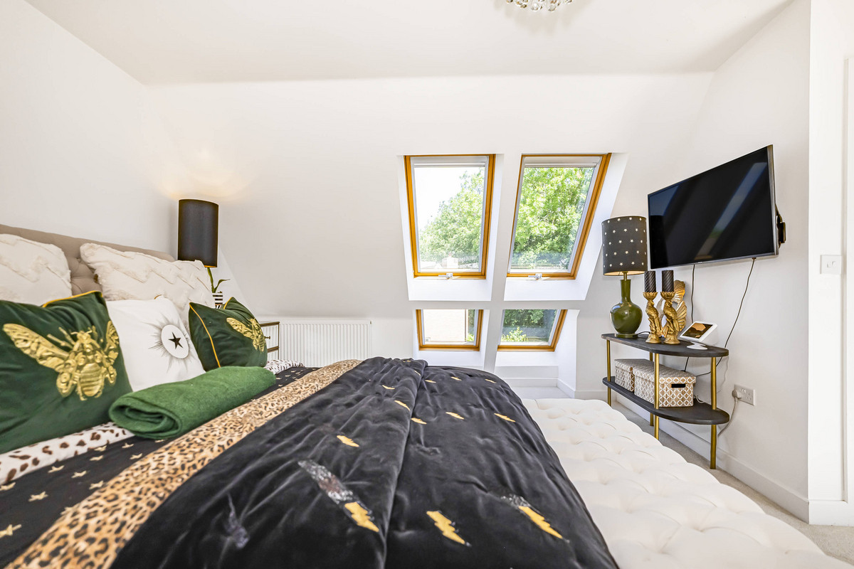 Langmore Lane, Lindfield, RH16, photo 4