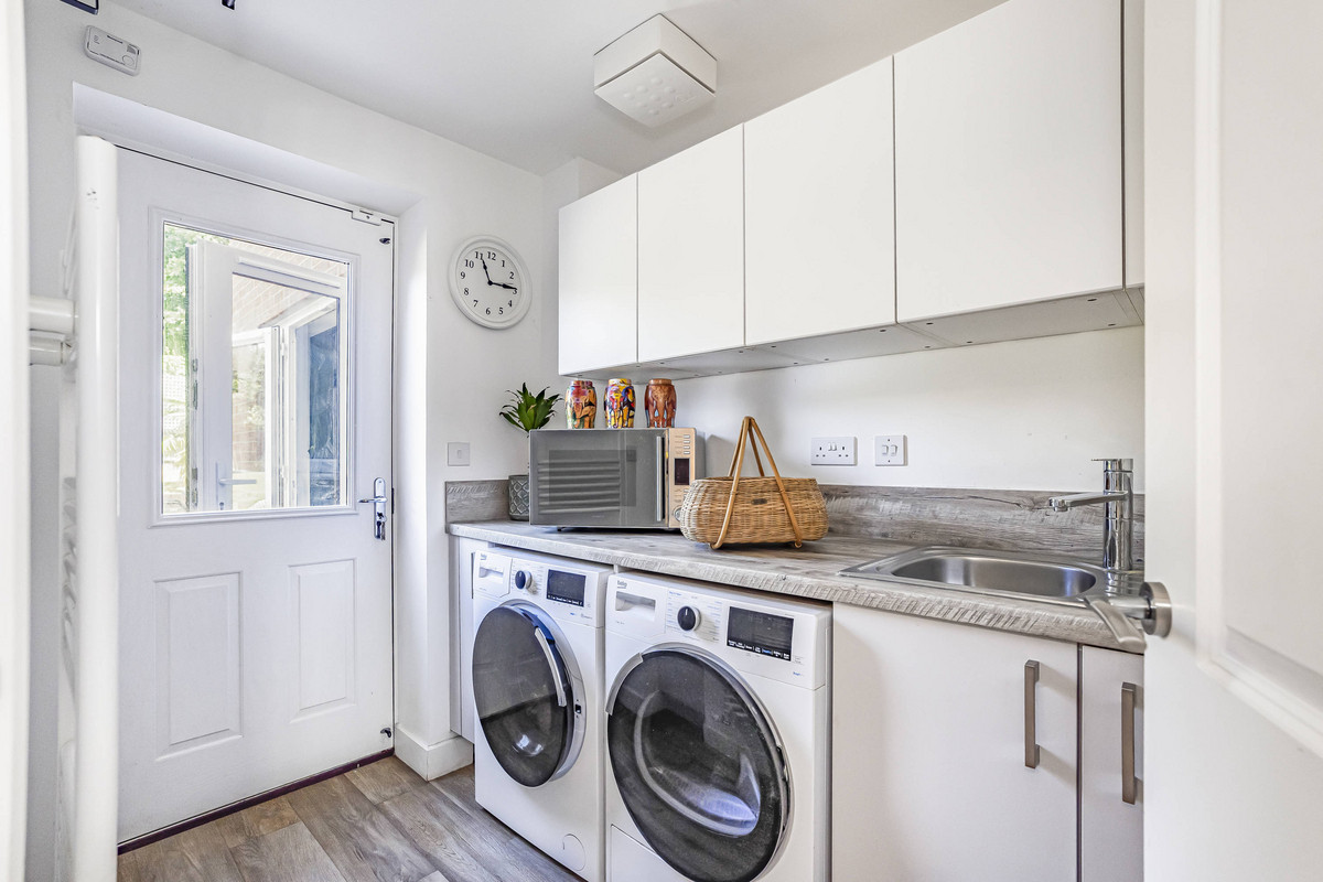 Langmore Lane, Lindfield, RH16, photo 26