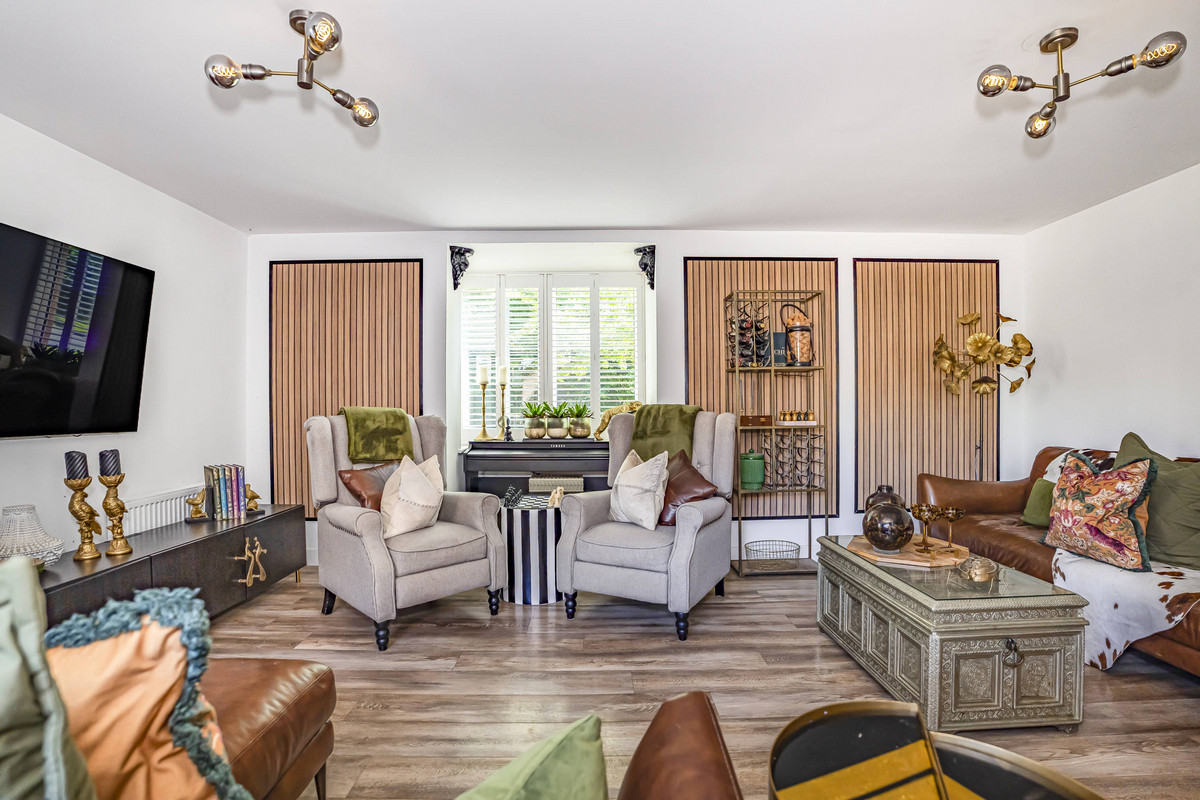 Langmore Lane, Lindfield, RH16, photo 28