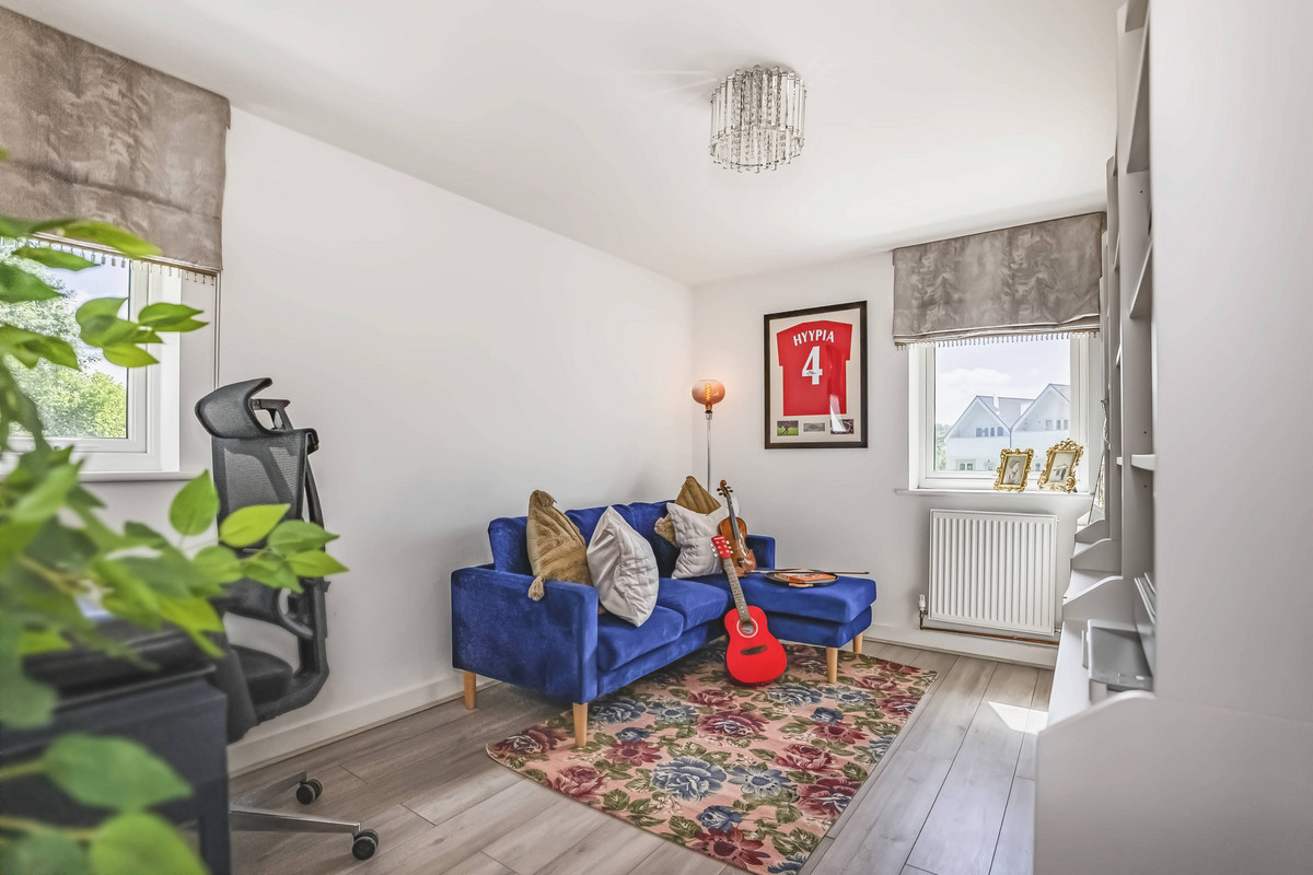 Langmore Lane, Lindfield, RH16, photo 19