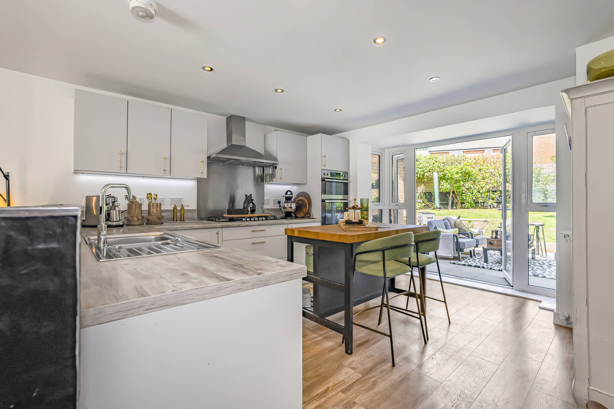Langmore Lane, Lindfield, RH16, photo 23