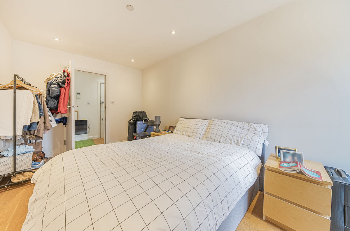 High Street, New Malden, KT3 4, photo 8