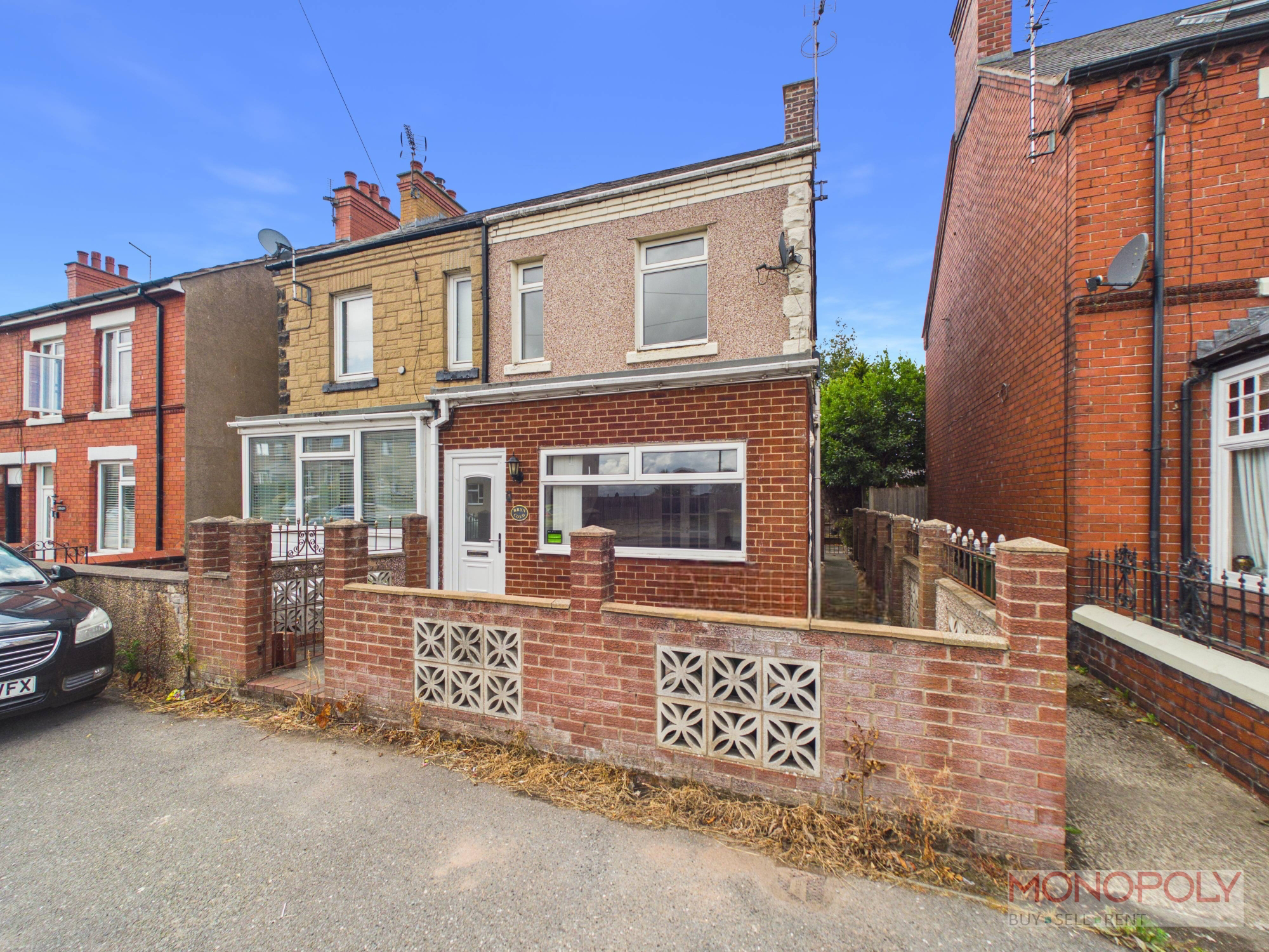 Clayton Road, Pentre Broughton, LL11