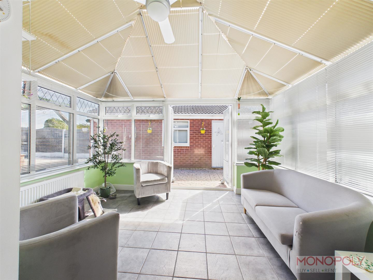 Ffordd Morgan Llwyd, Wrexham, LL12, photo 5