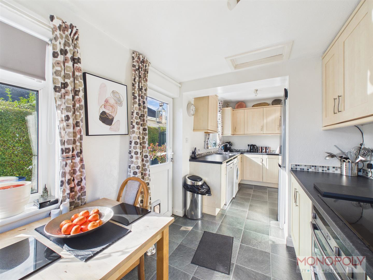Croeshowell Lane, Rossett, LL12, photo 7