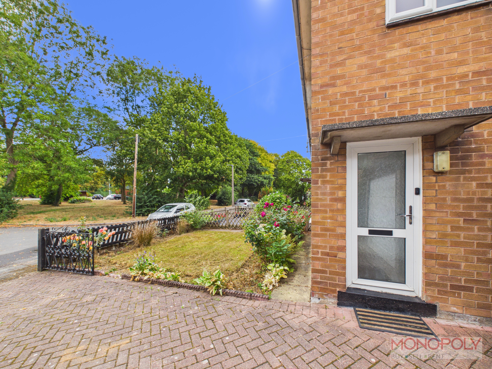 Castle Close, Pulford, CH4, photo 19