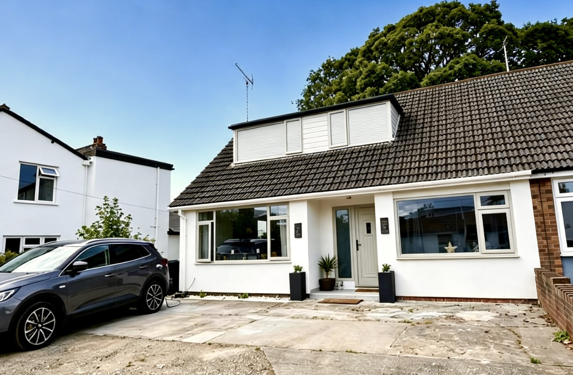 Wrexham Road, Cefn-Y-Bedd, LL12