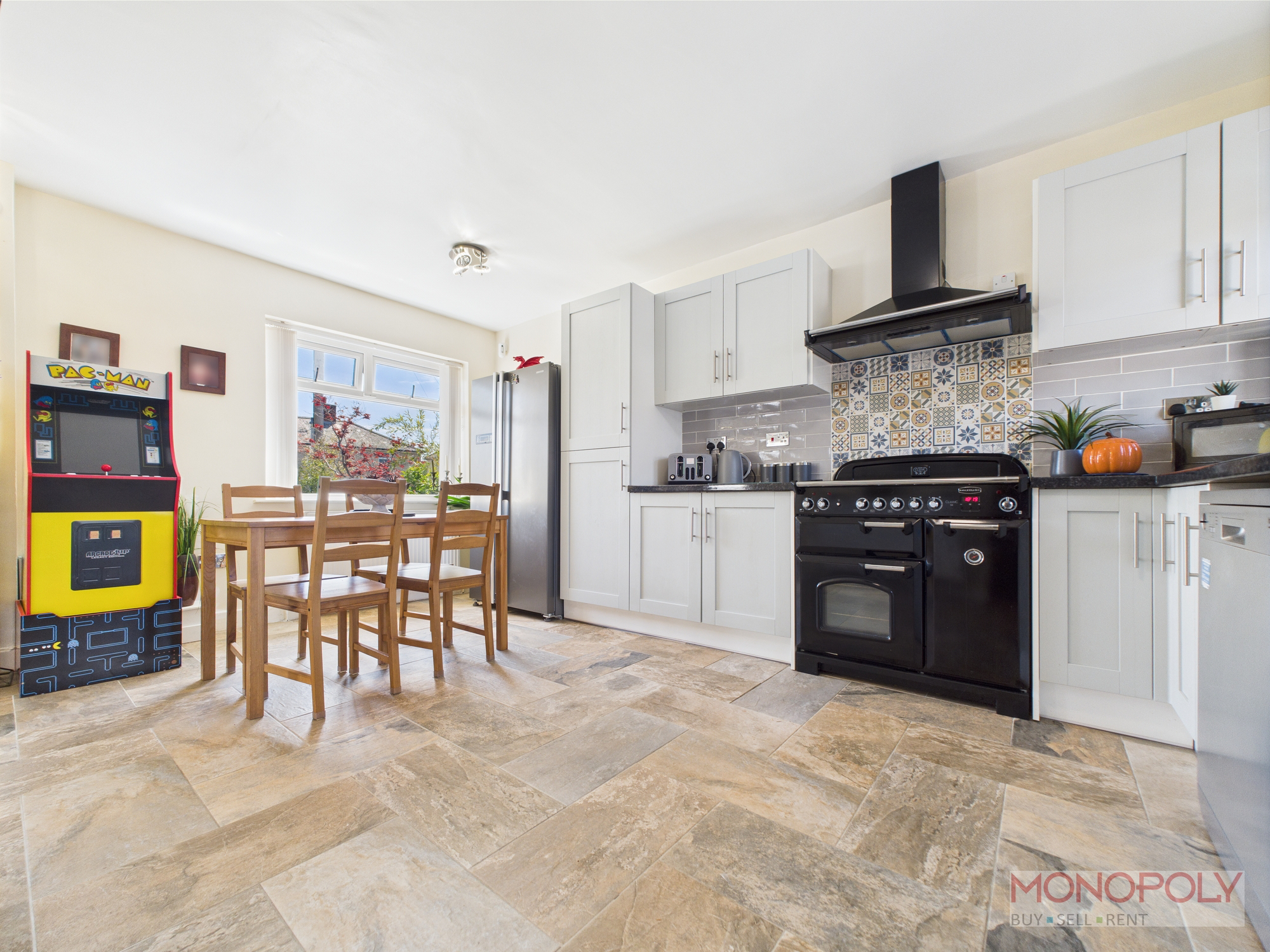 Sixth Avenue, Llay, LL12, photo 21