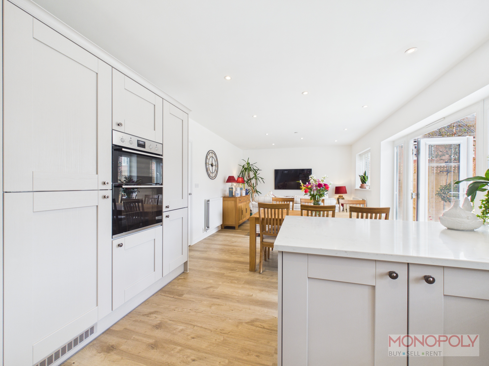 Almere Gardens, Rossett, LL12, photo 3