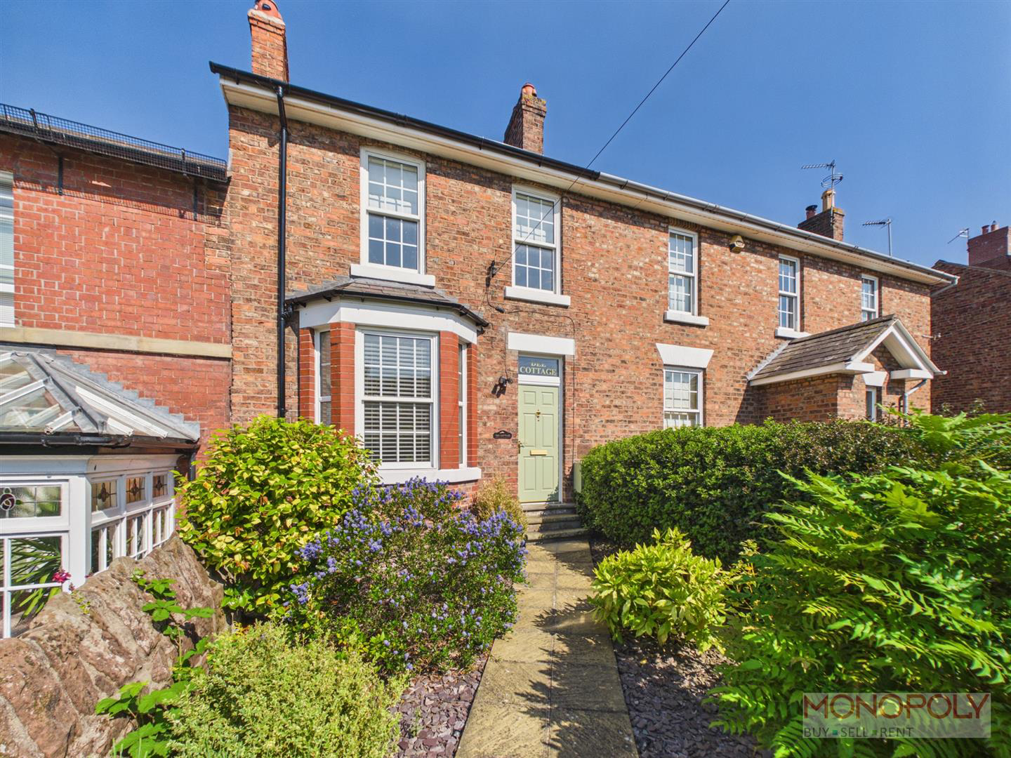 Bridge Street, Holt, LL13