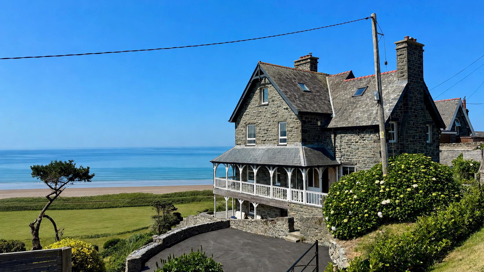 Llanaber, Barmouth, LL42
