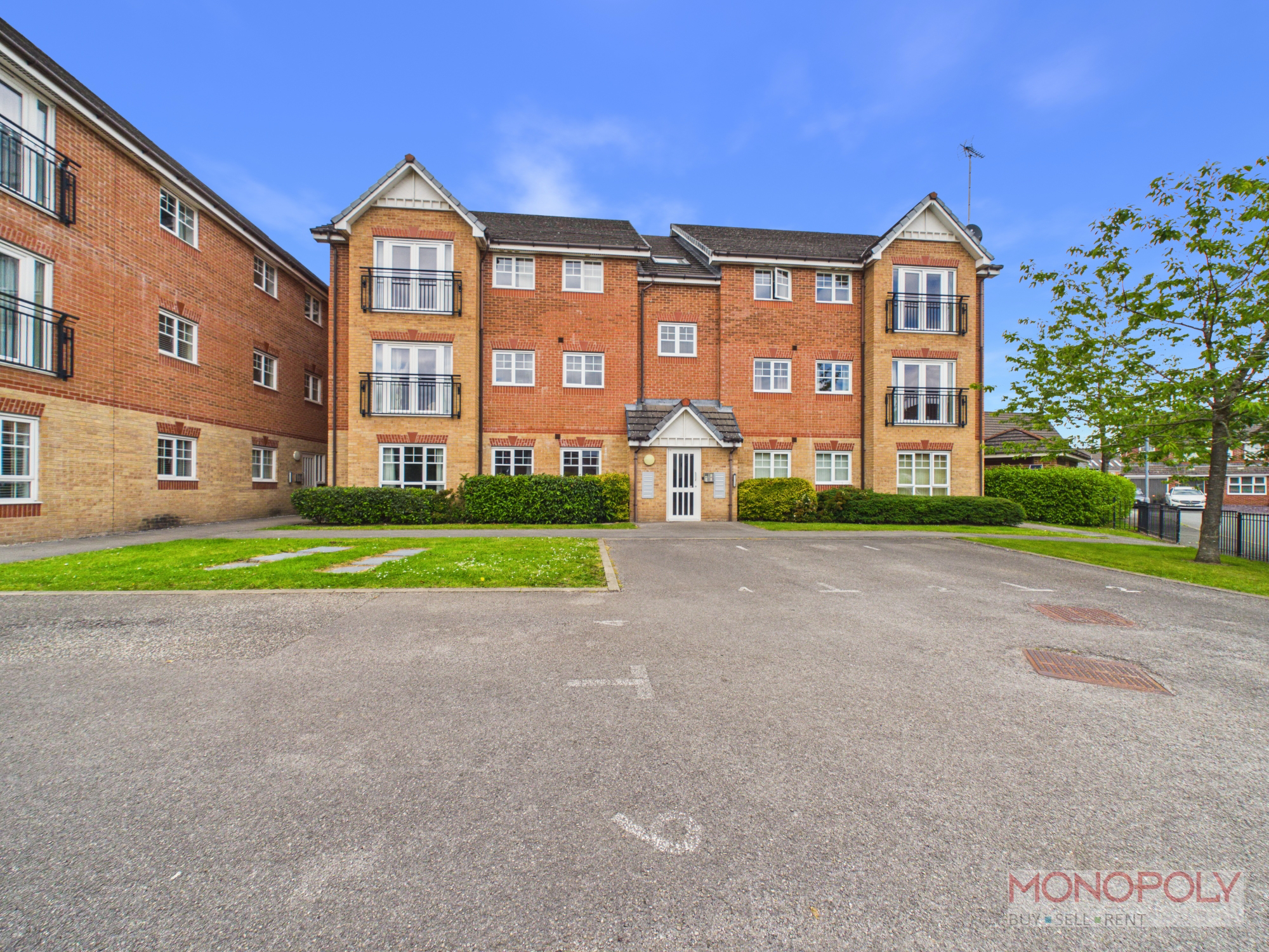 Lamberton Drive, Brymbo, LL11
