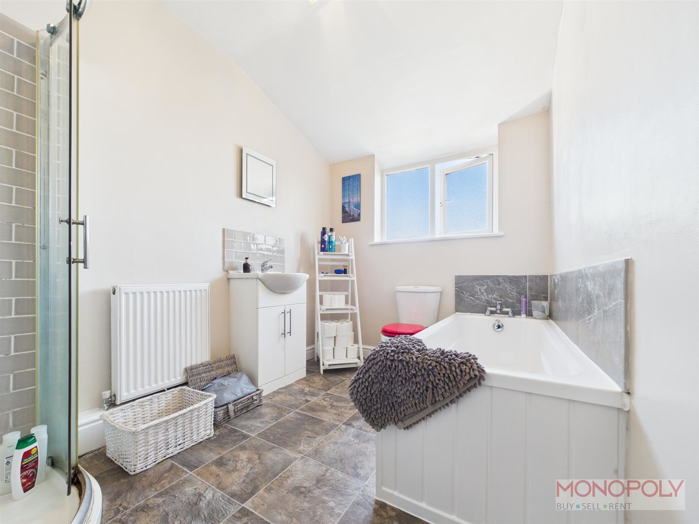 Trinity Street, Rhostyllen, LL14, photo 7