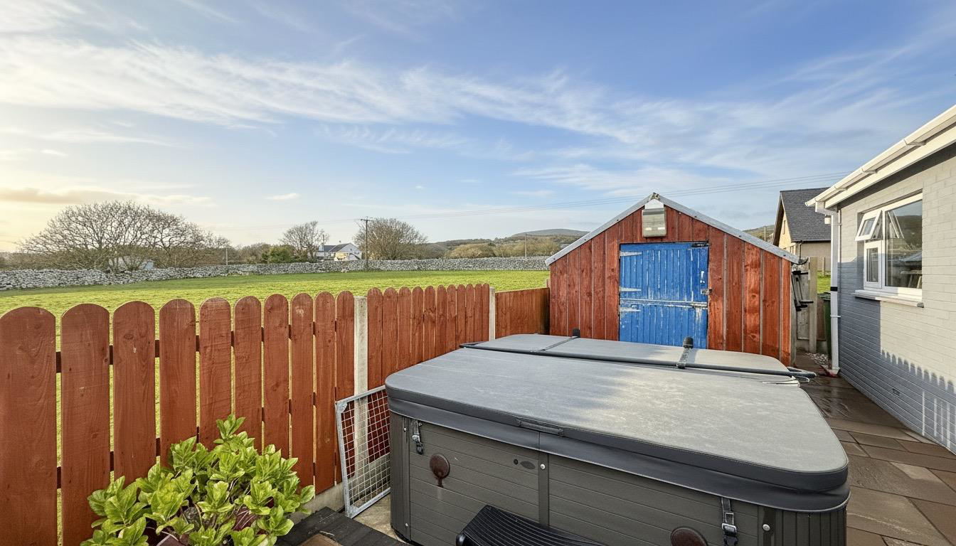 Ffordd Glan Mor, Talybont, LL43, photo 22