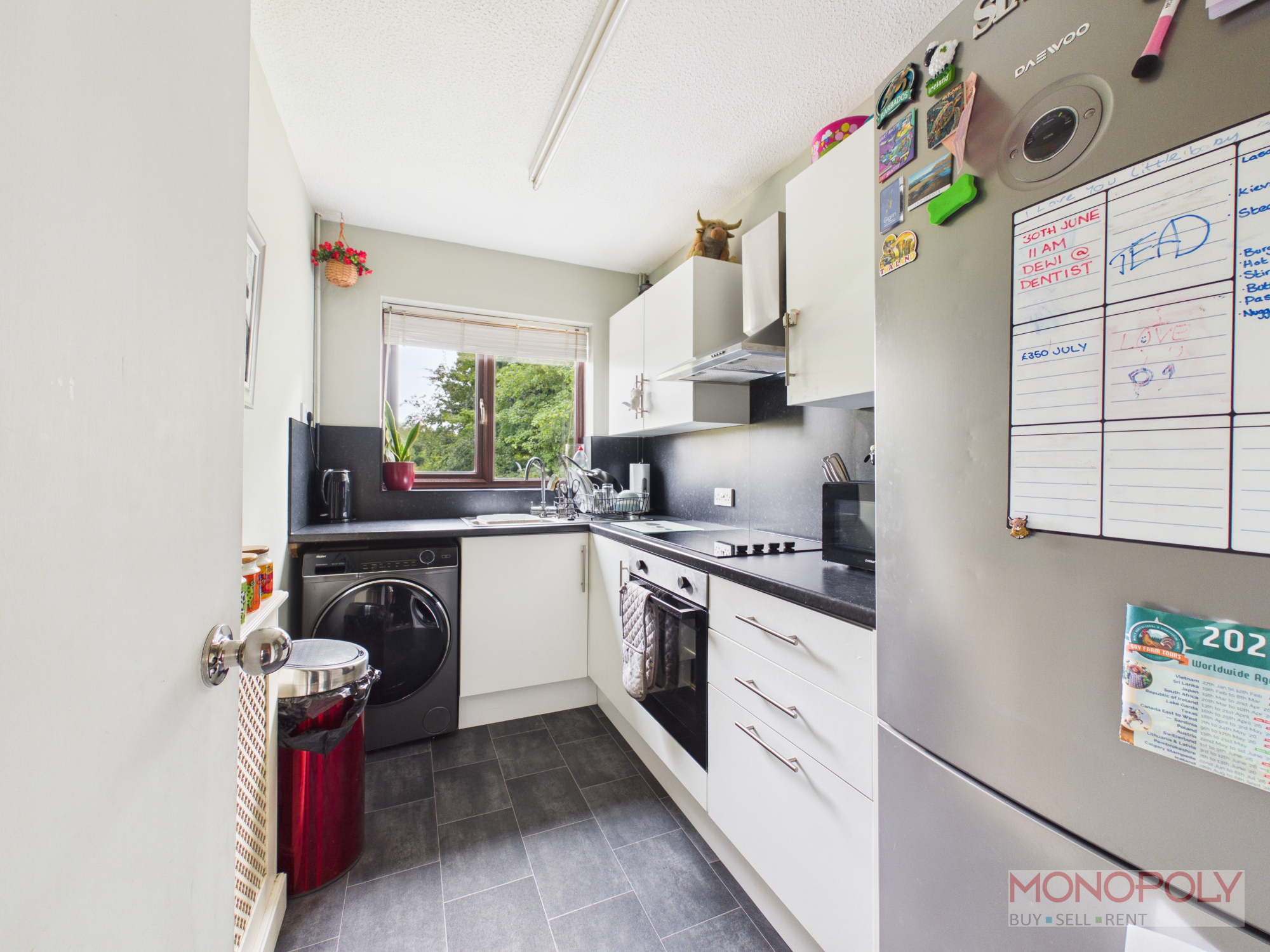 Chester Road, Rossett, LL12, photo 3