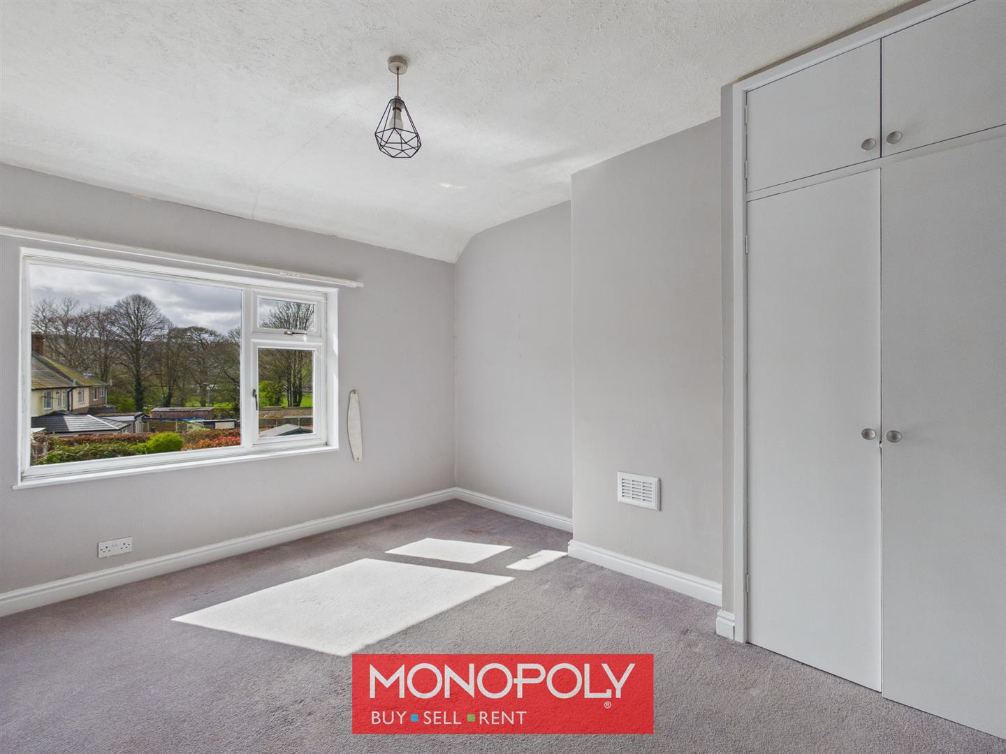Ruthin, LL15, photo 13